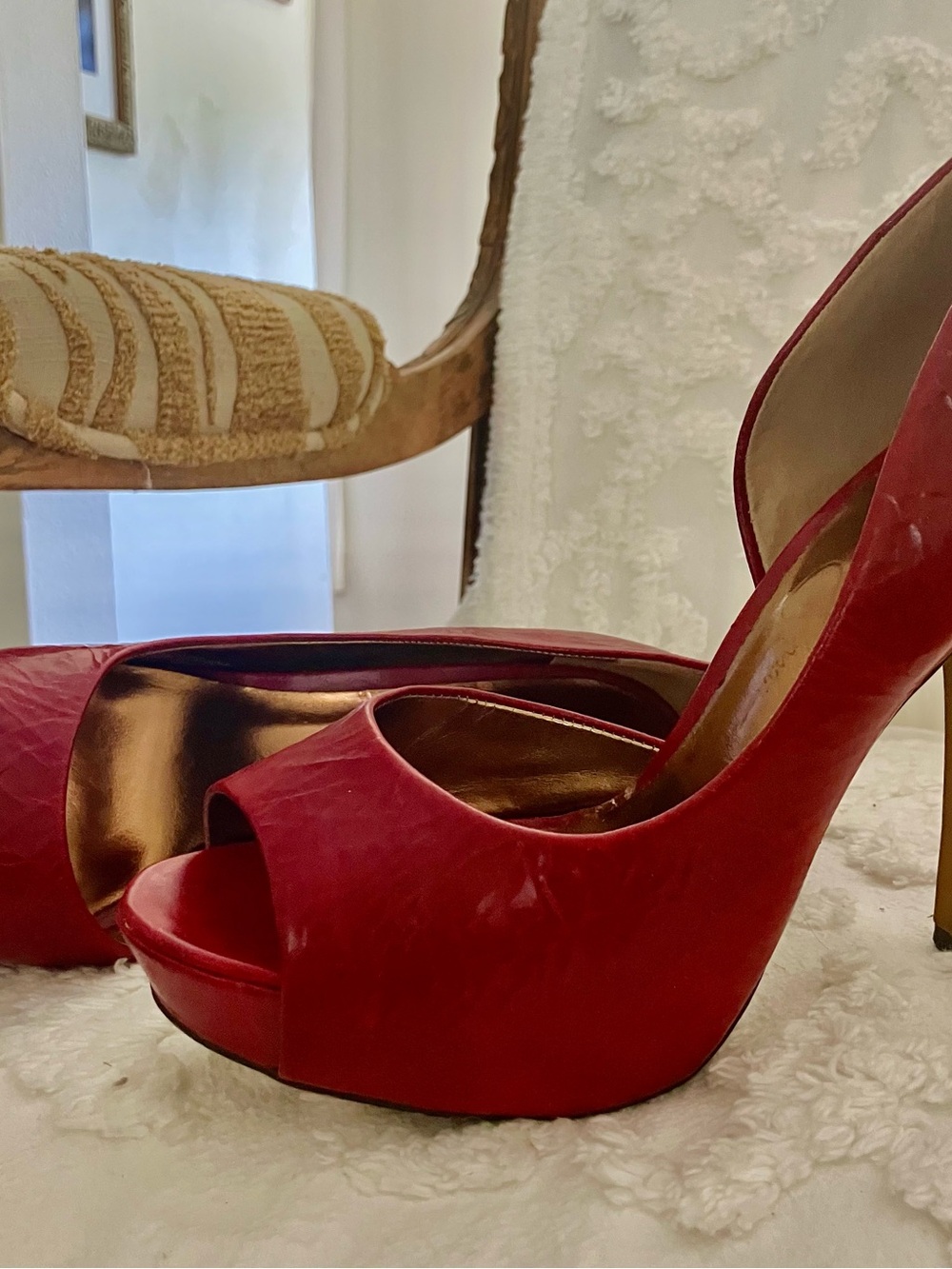 Jessica Simpson Red Patent Peep-Toe Platform Pumps